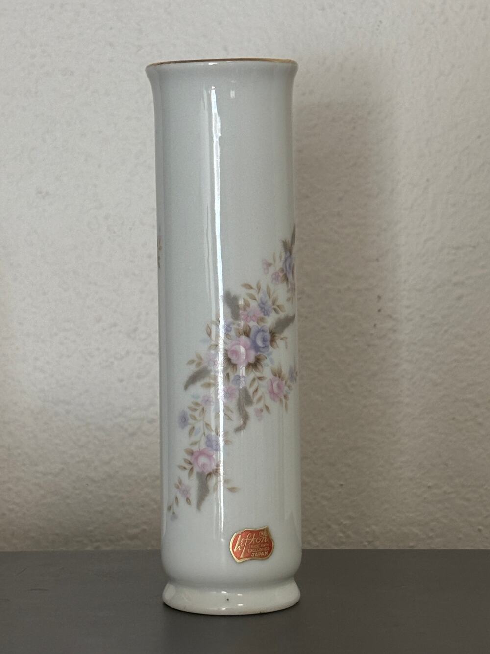 Lefton 7053 Handpainted Vase